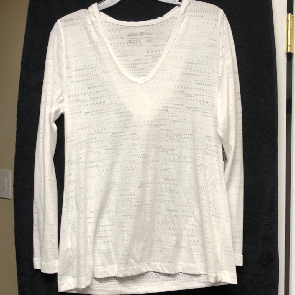 NWT white Eddie Bauer long sleeve hoodie